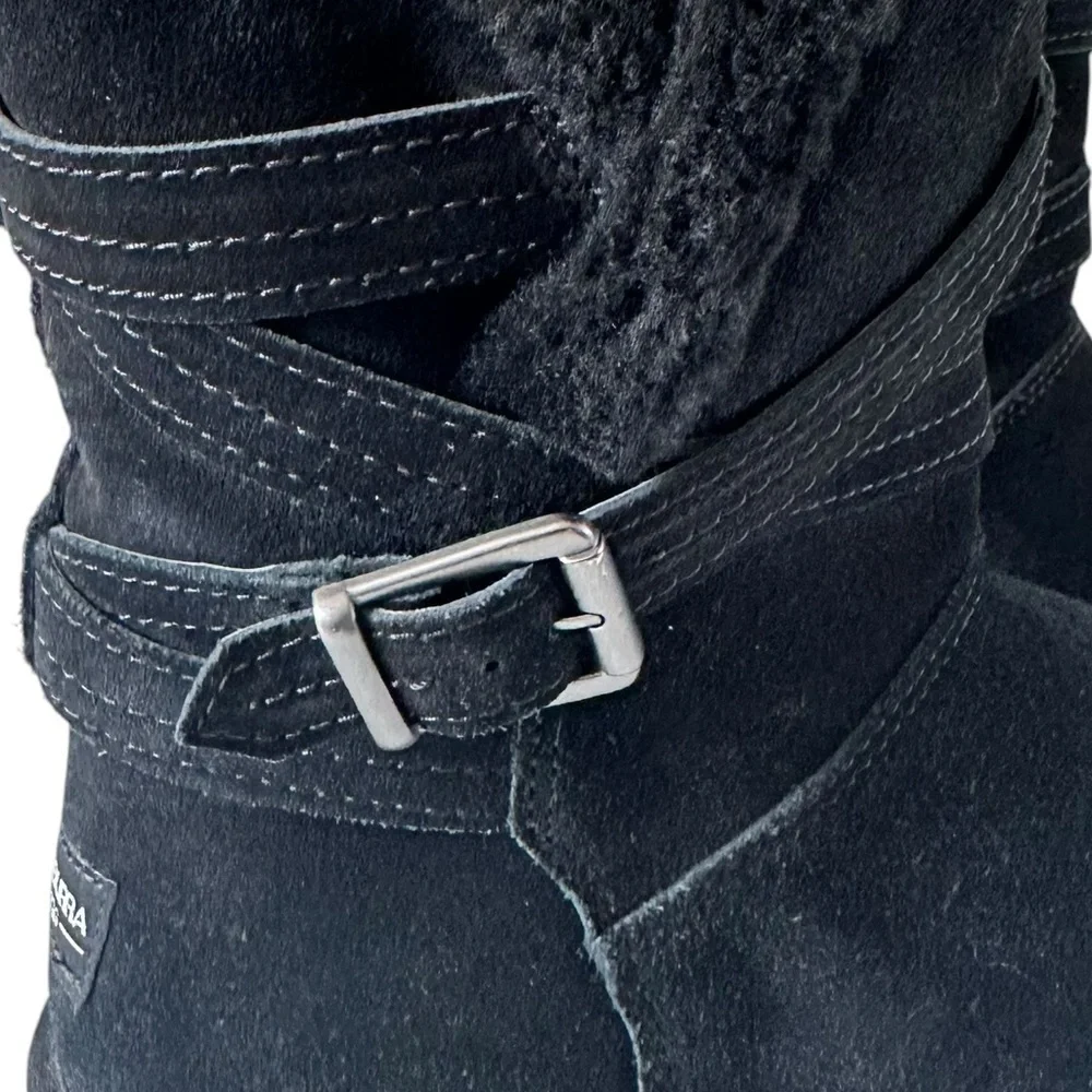 Koolaburra Darlene Short Black Suede Boots Faux Fur Lined Size 7